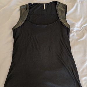 Nine 1 Eight black top